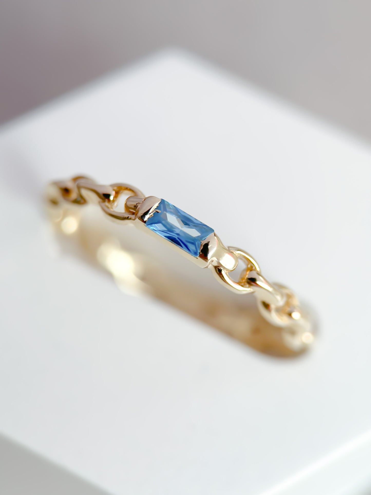 ANILLO MAVI