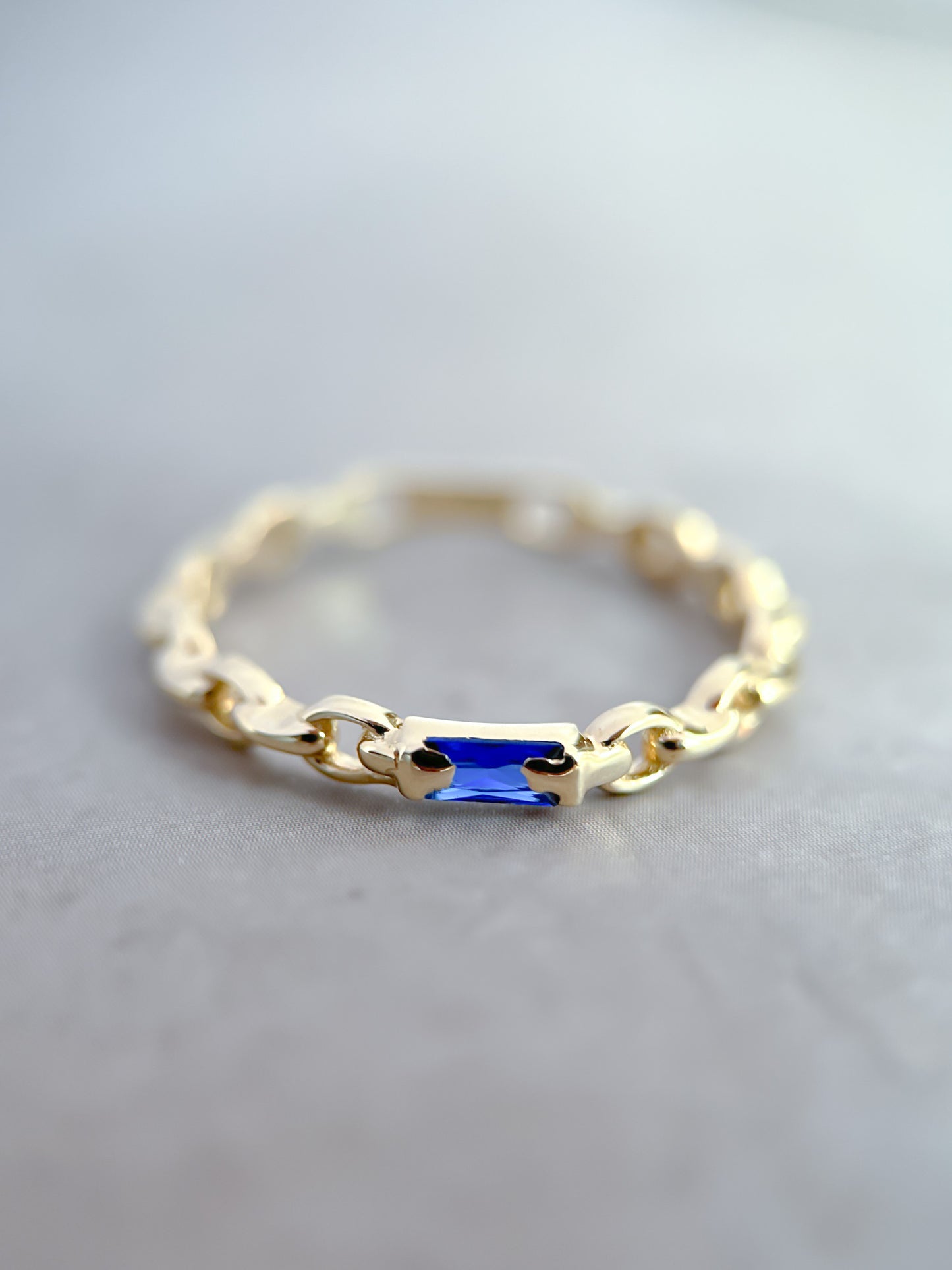 ANILLO MAVI