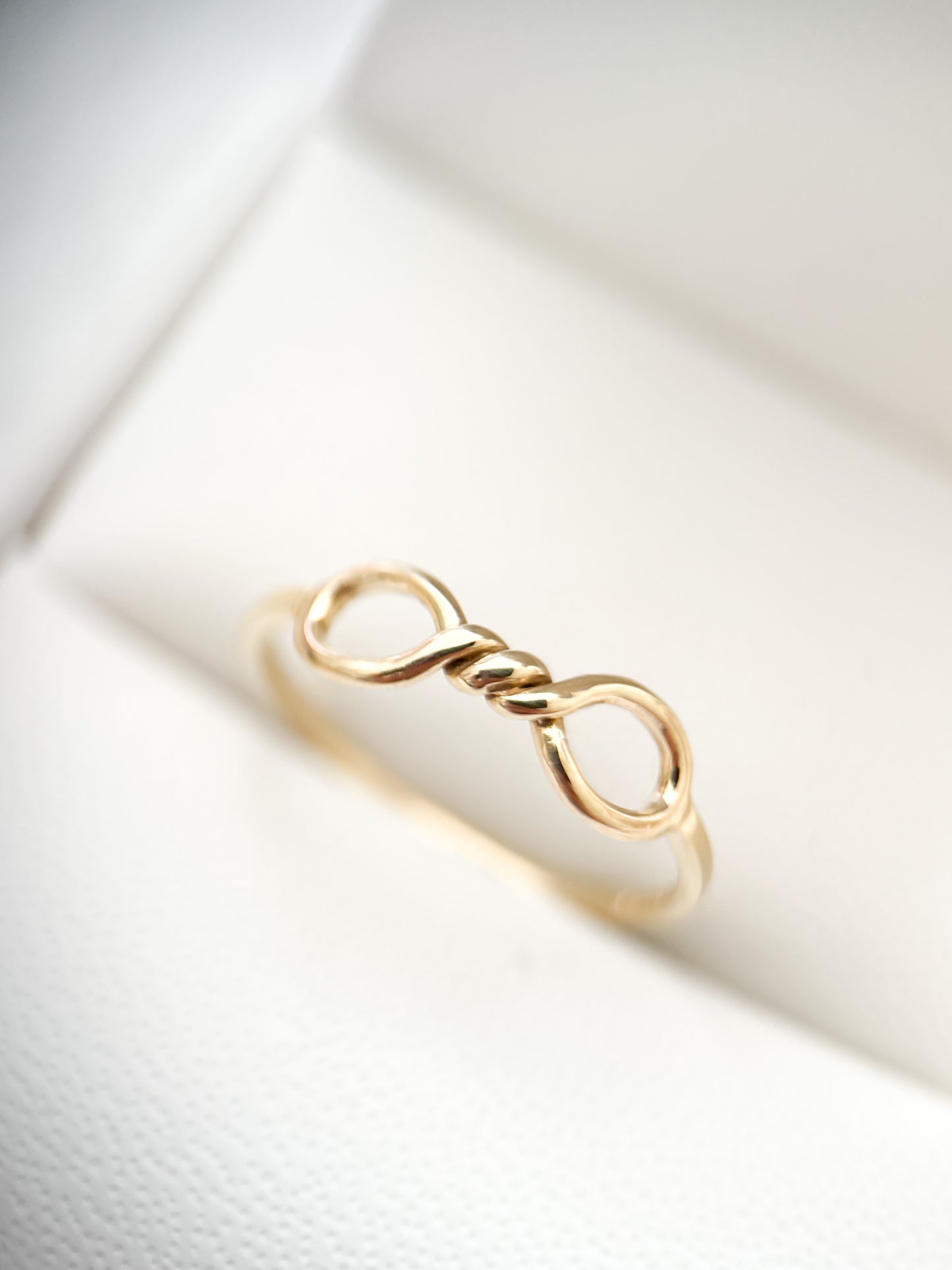 ANILLO INFINI