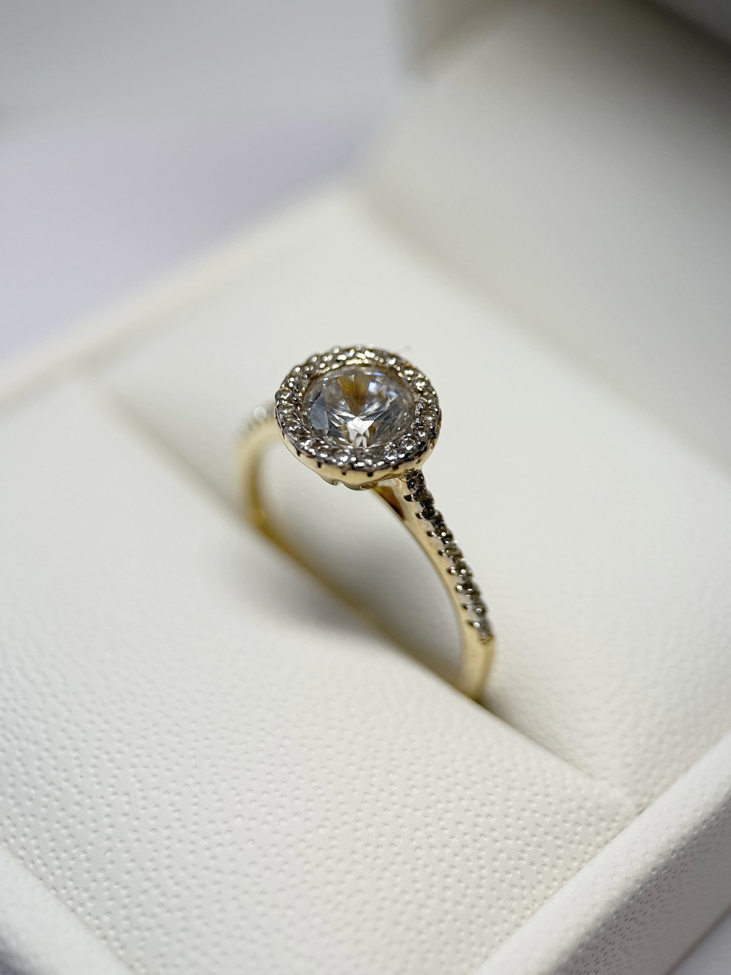 ANILLO LUCIANA