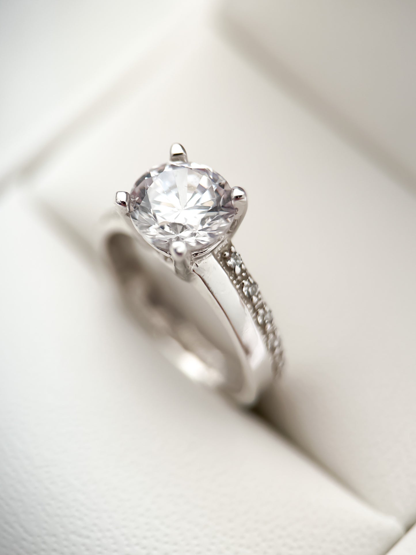ANILLO DIANA