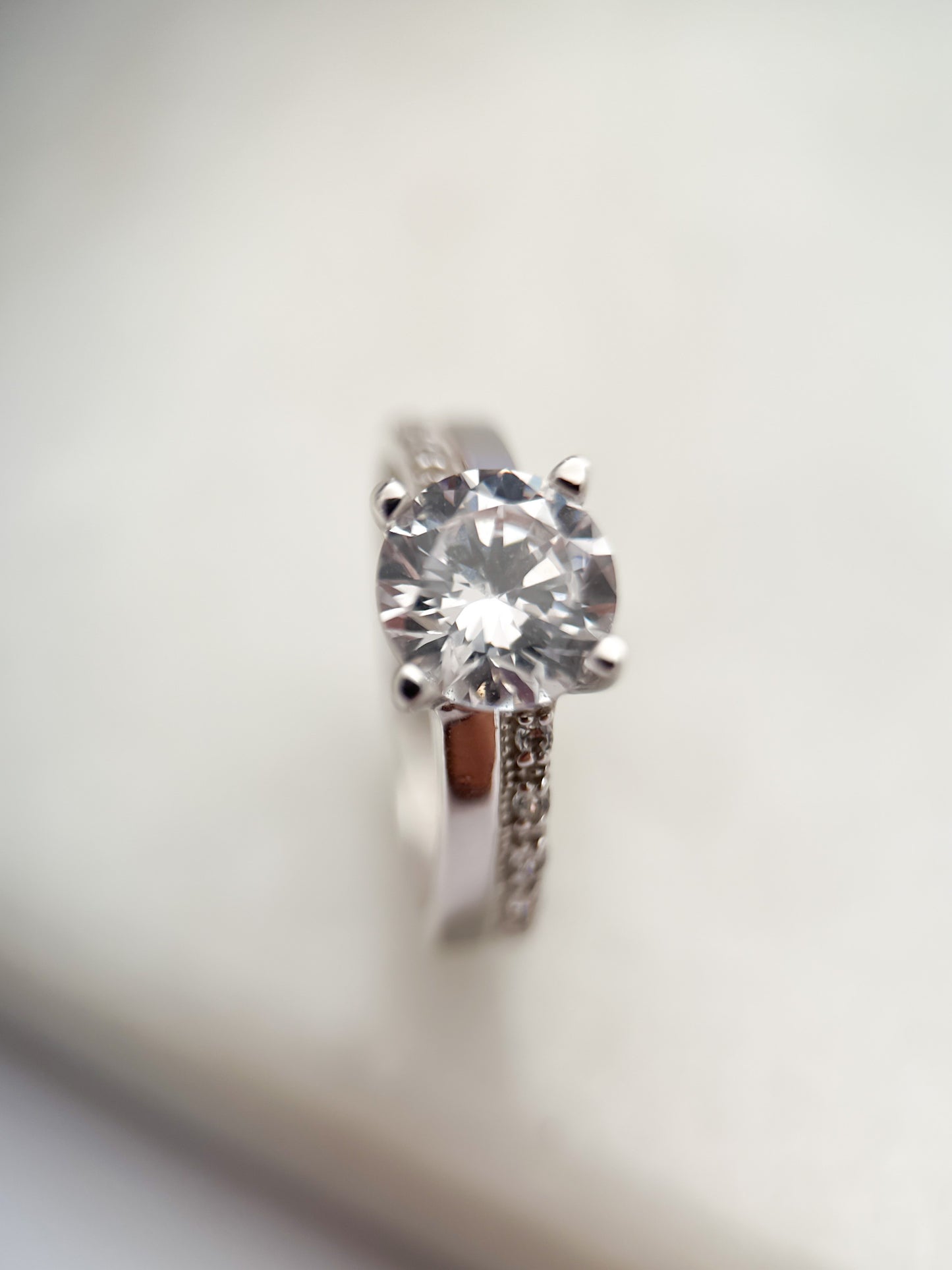 ANILLO DIANA